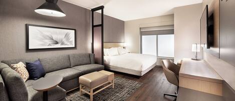 Premium bedding, in-room safe, desk, laptop workspace