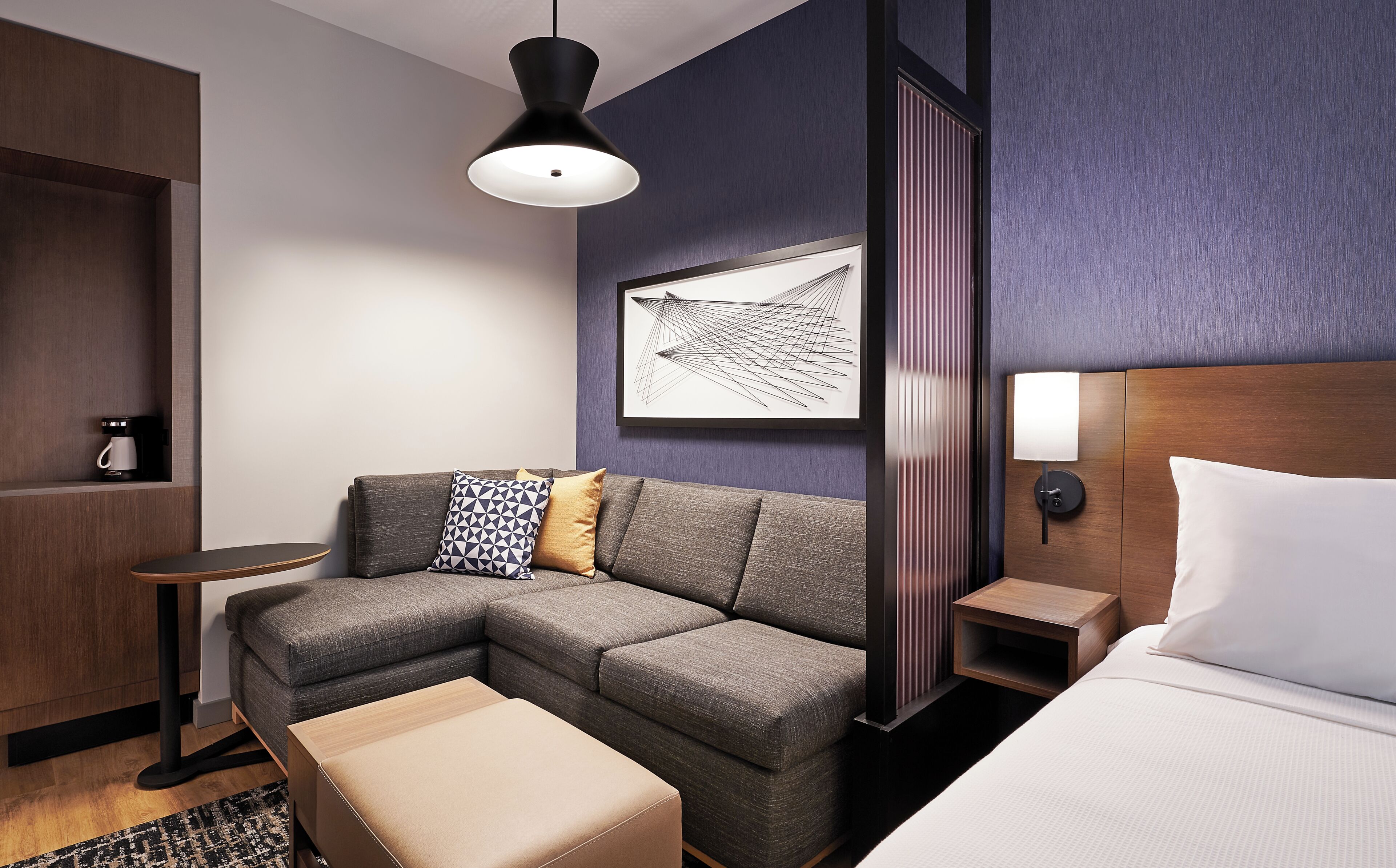 Habitación, varias camas (High Floor) | Ropa de cama de alta calidad, caja fuerte, escritorio