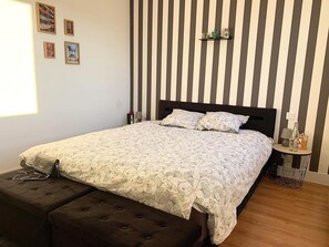 4 Schlafzimmer, Bügeleisen/Bügelbrett, kostenloses WLAN, Bettwäsche