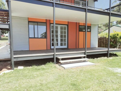 Private self contained 2 bedroom apartment