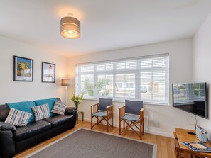 Living area - 3 bedroom accommodation in Sandilands, near Mablethorpe (Sandilands, near Mablethorpe)