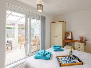 3 chambres, Wi-Fi gratuit, draps fournis