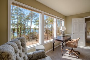 Interior -  Gorgeous Lake Views, 2 living areas, large porch, Central Location (Hot Springs Village)