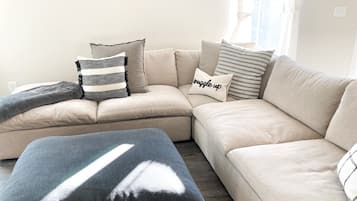 Smart TV, video games, Netflix, streaming services