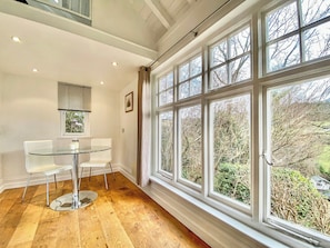 Dining - The Hazeling Hideaway (Slad, near Stroud)