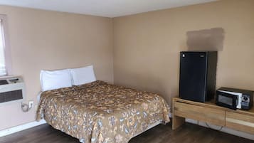 Comfort Single Room | Free WiFi, bed sheets