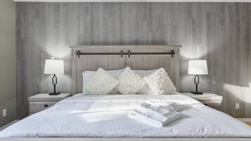 5 dormitoris, planxa i posts de planxar, wifi i roba de llit