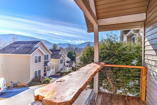 Wonderful Home with Hot Tub