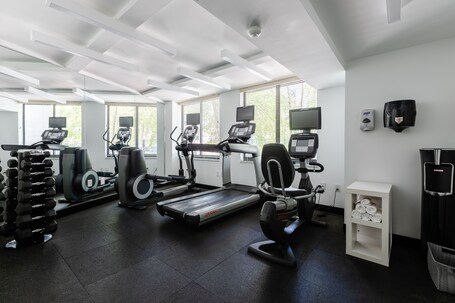 2500 Penn, a Placemakr Experience - Image 10