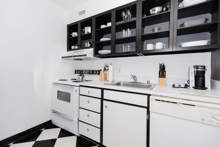 2500 Penn, a Placemakr Experience - Image 5