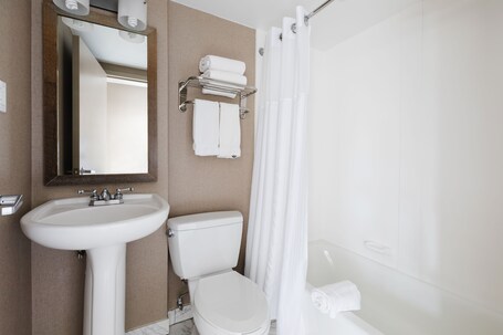 2500 Penn, a Placemakr Experience - Image 7