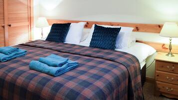 3 bedrooms, free WiFi, bed sheets