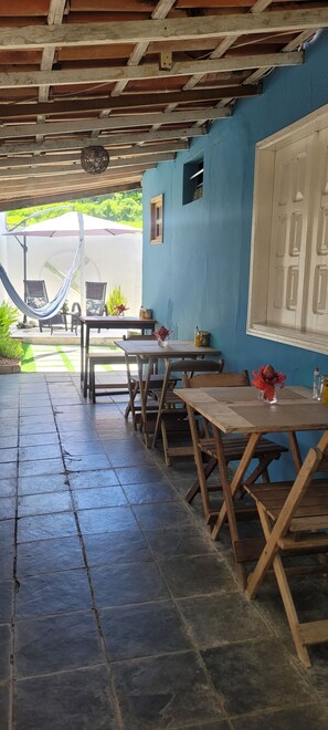 Free daily continental breakfast - Casa Beija-flor Boipeba (Cairu)