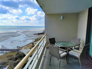 Outdoor dining - Gorgeous 3 BR/3BA Oceanfront 12th Floor condo w/ amazing views! (Myrtle Beach)