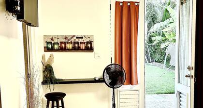 Safe Cozy Studio near Airport, Beaches