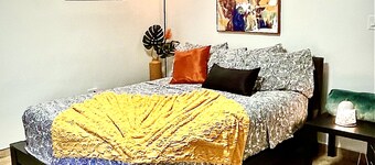 Safe Cozy Studio near Airport, Beaches 