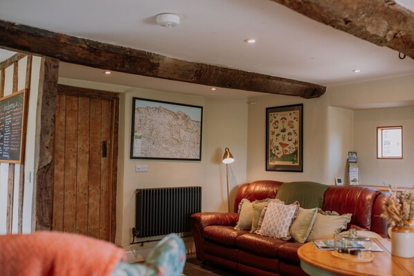 Lounge - Slowley Farm (Watchet)