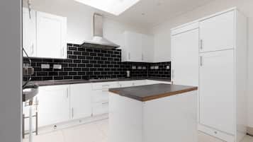 Apartemen Keluarga, ensuite | Dapur pribadi