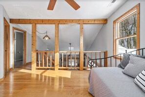 3 bedrooms, free WiFi, bed sheets