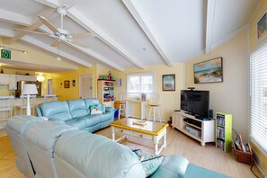 电视、电子游戏、DVD 播放器、桌上足球