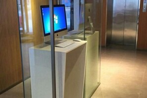 Interior - Hanting Express (Shanghai)