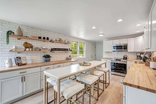 Walk to Shops & Dining – Renovated Gem