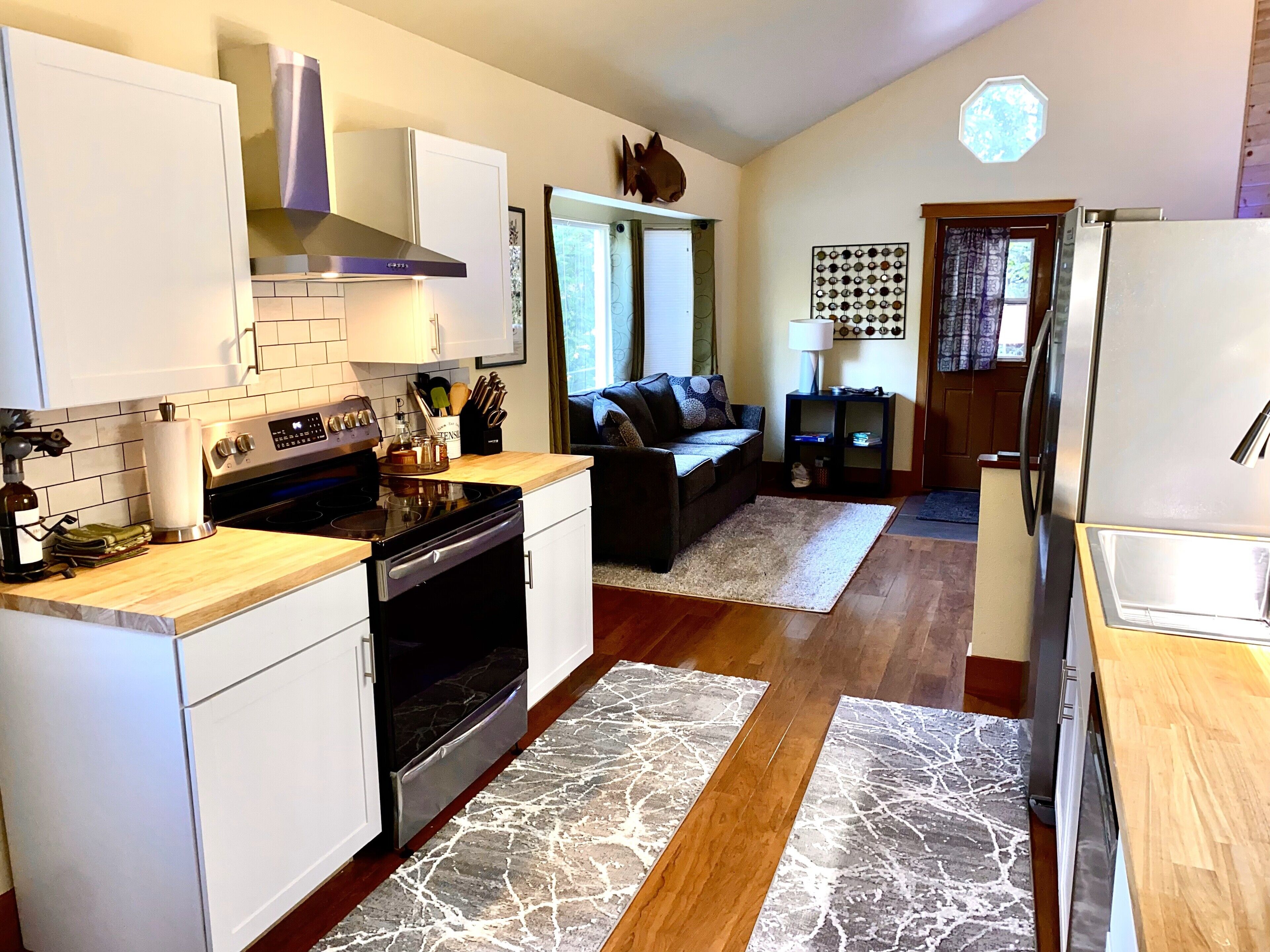 Deluxe Apartment, 1 Bedroom | Living area | Heated floors