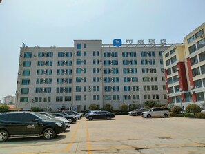 View from property - Hanting Hotel (qingdao Develop. Zone Dongjiakou Po (Qingdao)