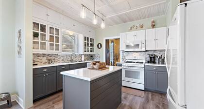 Home on the Isle - Dog Friendly!