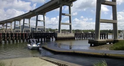 Short walk to the beach Dog friendly too! Docking for boaters!