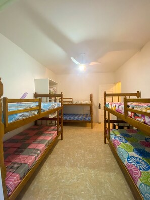 4 habitaciones, wifi gratis y ropa de cama 