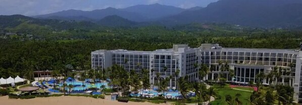 Exterior - Cozy tropical paradise- 1min from the beach! (Río Grande)