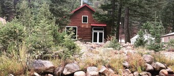 Elegant Ten Mile Creek Cabin- Near Helena