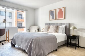 Strygejern/strygebræt, Wi-Fi, sengetøj