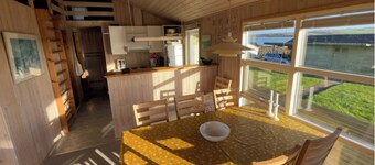 Hyggelig ældre Udsigts Sommerhus 100m fra badestrand