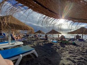 Beach nearby, beach towels