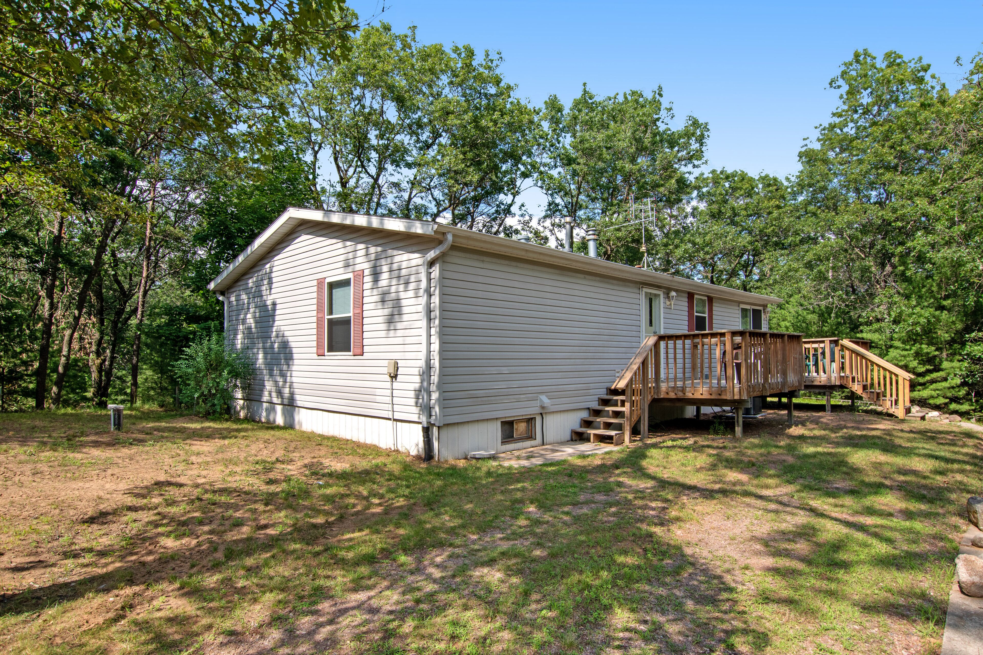 Renovated Woodland home with decks, pool table, firepit - near Petenwell Lake