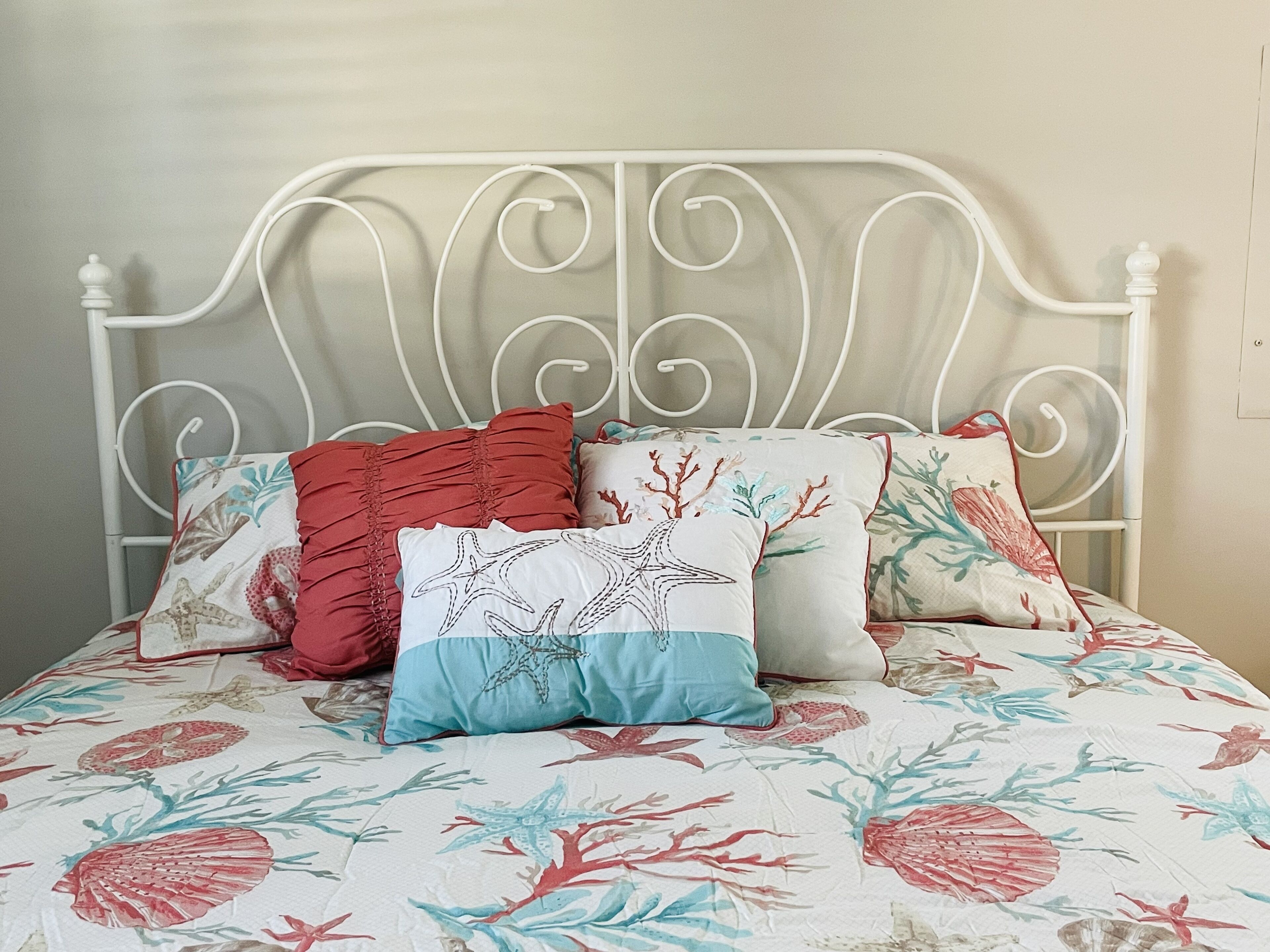 2 habitaciones, tabla de planchar con plancha y wifi gratis 