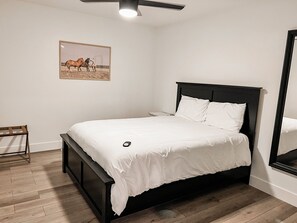 2 Schlafzimmer, Bügeleisen/Bügelbrett, kostenloses WLAN, Bettwäsche