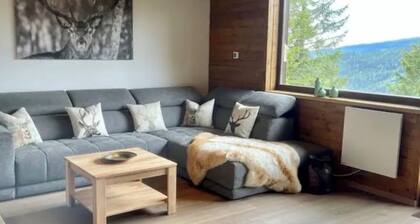 Holiday Home 'Almhaus-Klippitz' with Direct Access to Ski Slopes, Garden & Wi-Fi