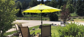 Lakeside Suite - Two bed, Two bath Suite in Nelson 