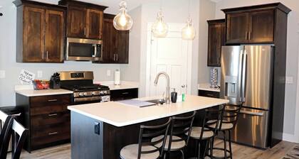 Chitty Chitty Chubbuck 🎶 We love you! ❤️ Arcade! Ping Pong!