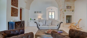 Villa in Savelletri Di Fasano with 5 bedrooms sleeps 10