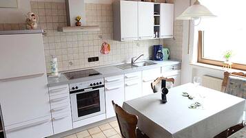 冰箱、烤箱、炉灶、洗碗机