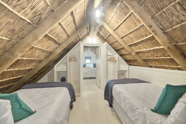 7 bedrooms, iron/ironing board, travel cot, free WiFi