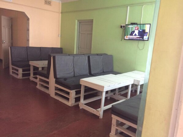 Restaurant - Serenity Restaurant and Accommodation (Eldoret)