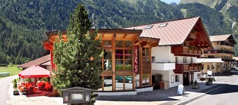 Apartment in Huben near Sölden Ski Bus