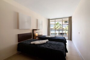 3 quartos, ferros/tábuas de passar roupa, Wi-Fi de cortesia