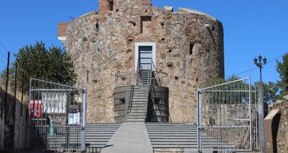 Holiday Home Casa Loren with Mountain View, Wi-Fi & Terrace