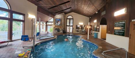 Piscine couverte, piscine chauffée